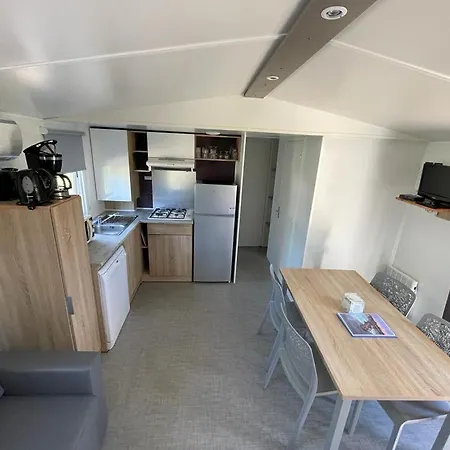 Grand Mobilhome Camping *